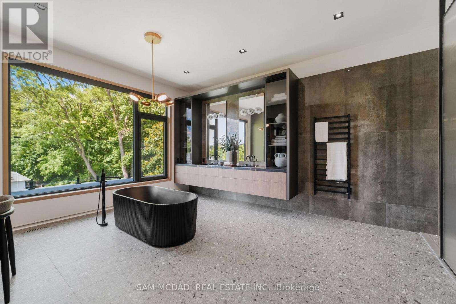 10 Peter Morse Way, Vaughan, ON - Indoor Photo Showing Other Room
