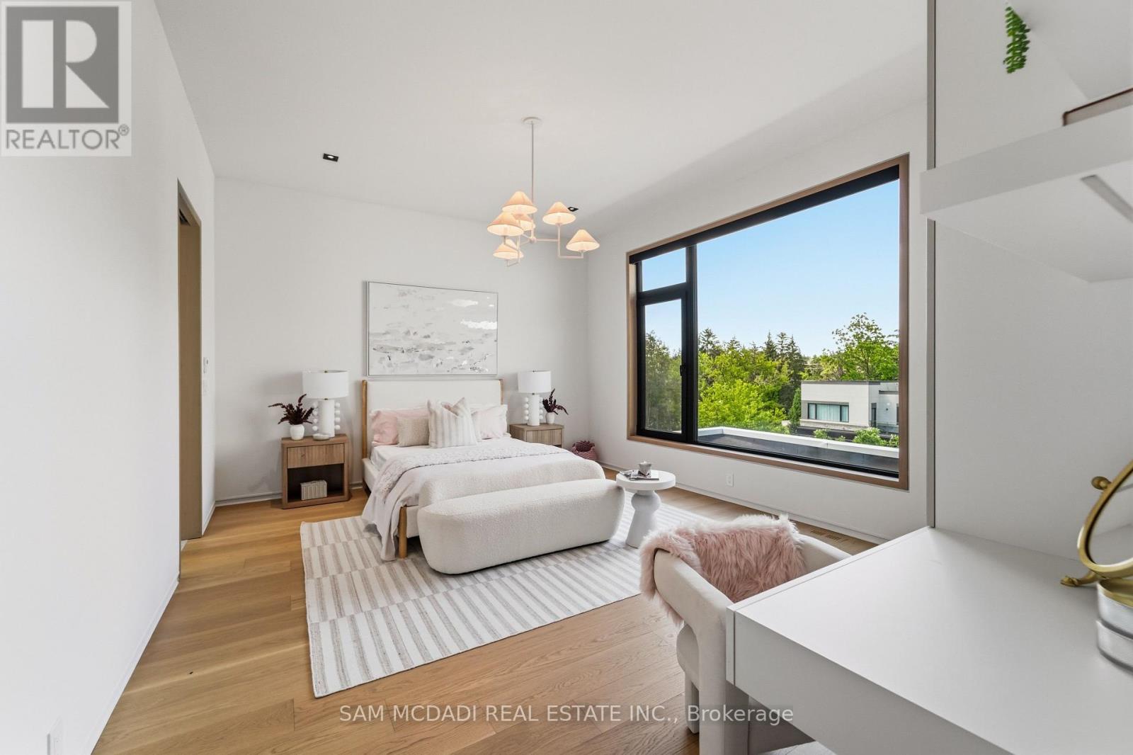 10 Peter Morse Way, Vaughan, ON - Indoor Photo Showing Bedroom
