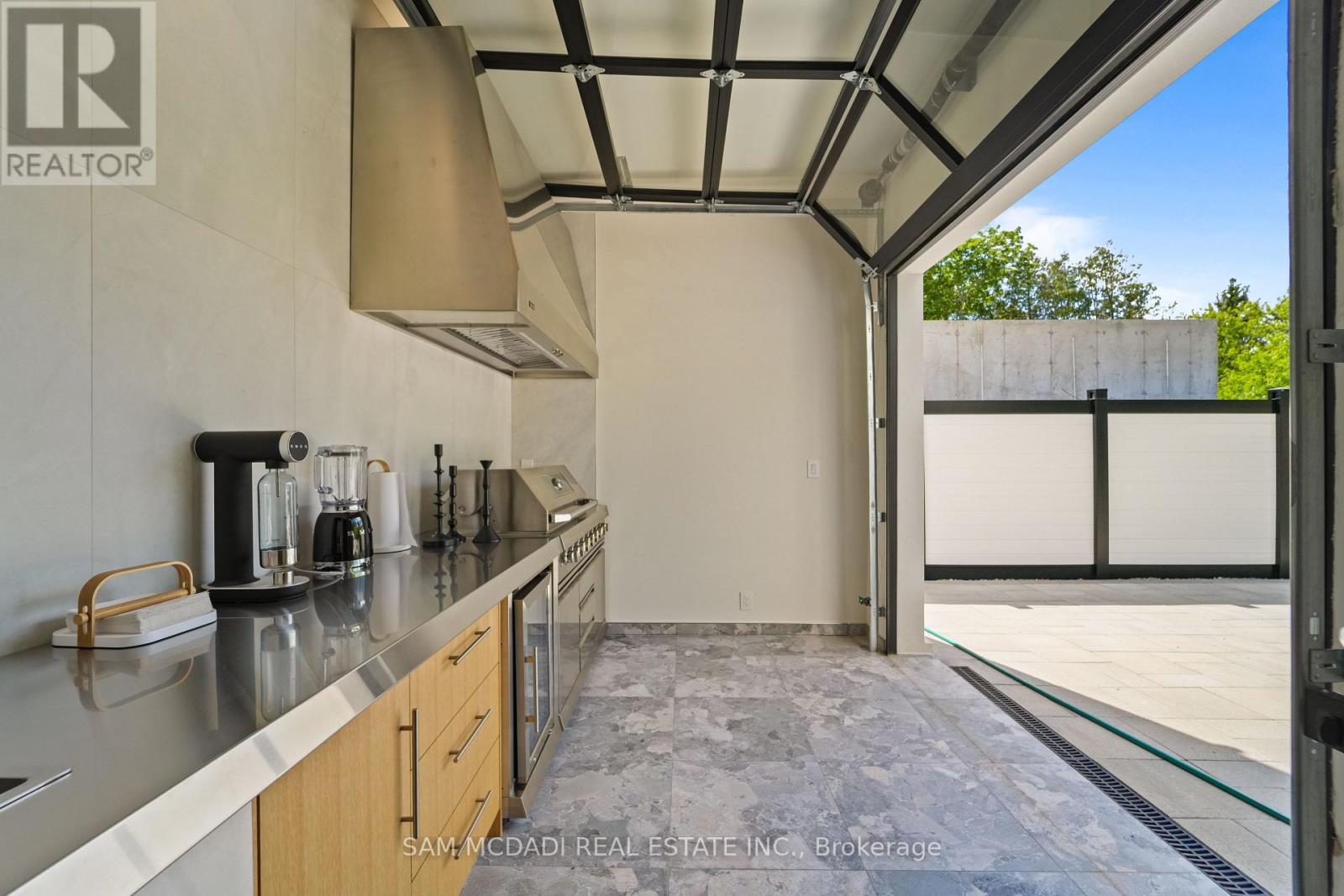 10 Peter Morse Way, Vaughan, ON - Indoor
