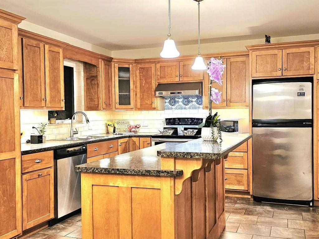 50 Liberty Crescent, Charlottetown, PE - Indoor Photo Showing Kitchen