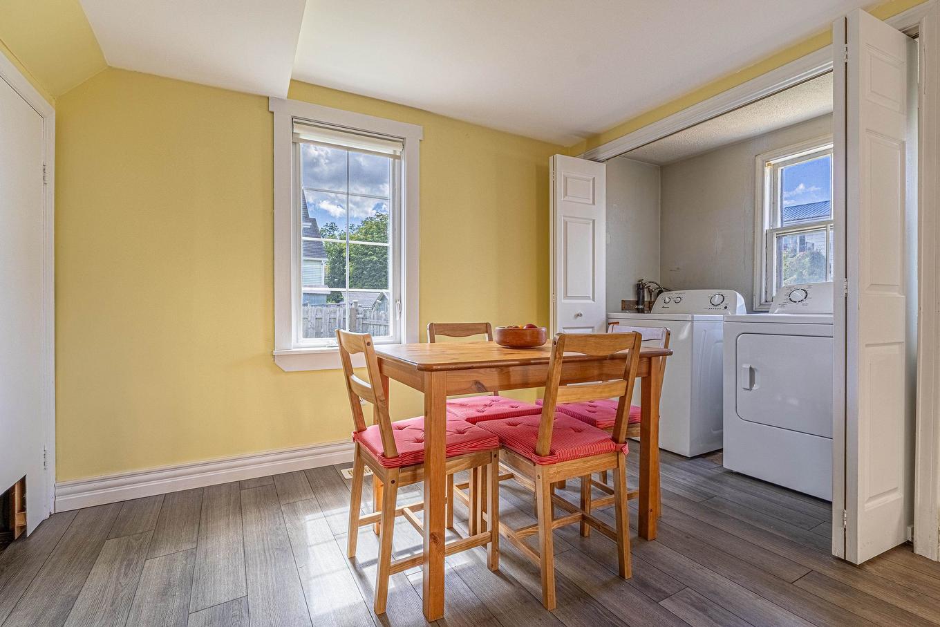 67 Victoria Street, Charlottetown, PE - Indoor Photo Showing Laundry Room