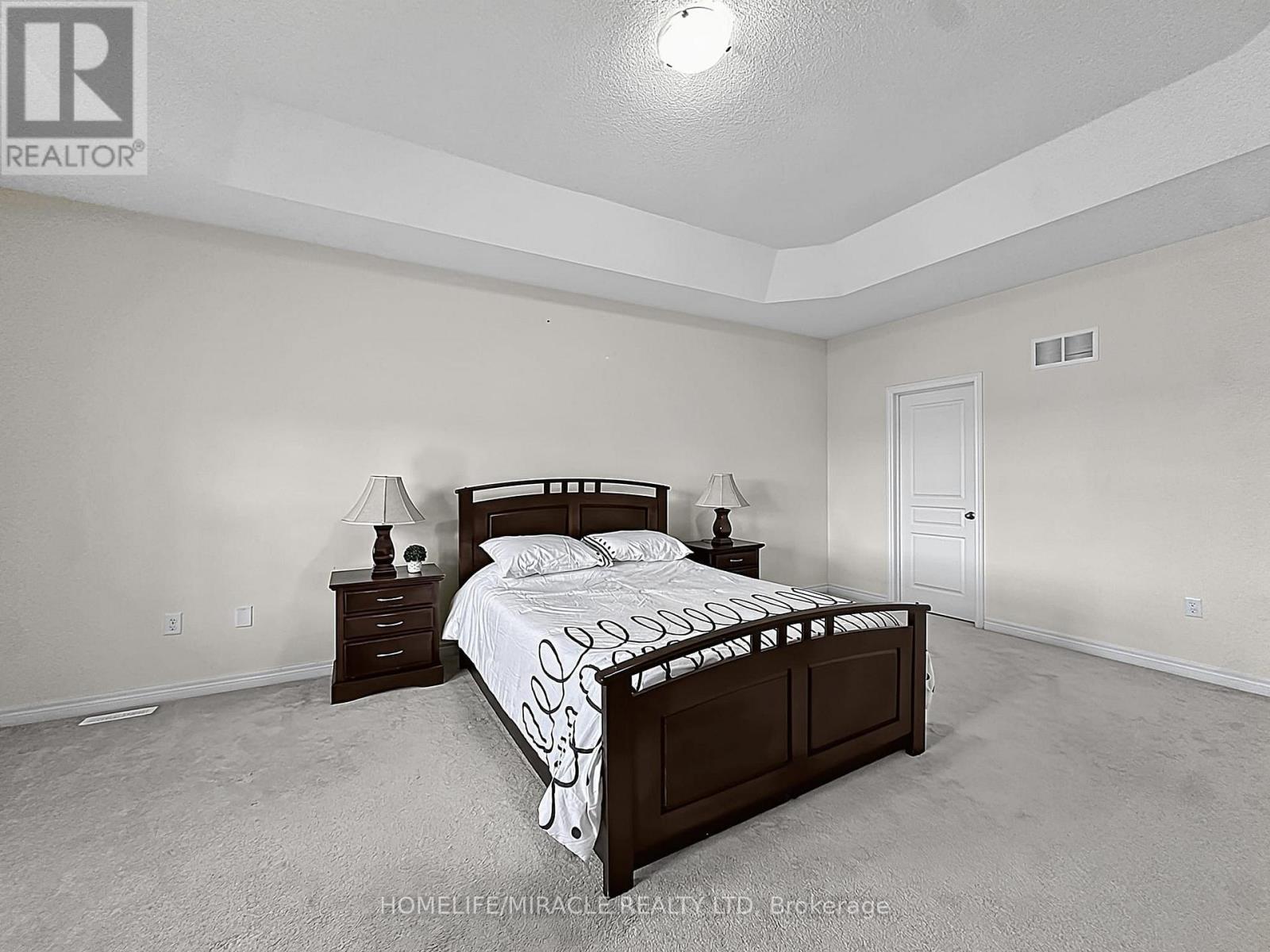 6 Divinity Circle, Brampton, ON - Indoor Photo Showing Bedroom
