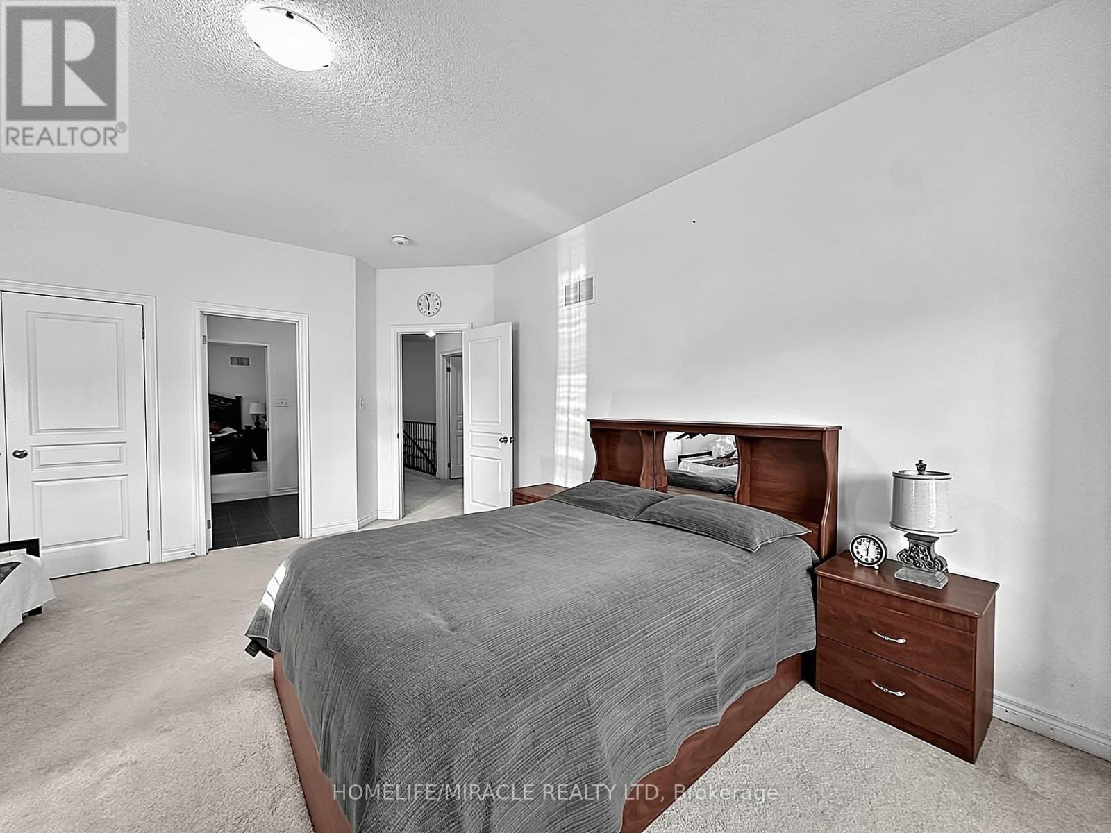 6 Divinity Circle, Brampton, ON - Indoor Photo Showing Bedroom