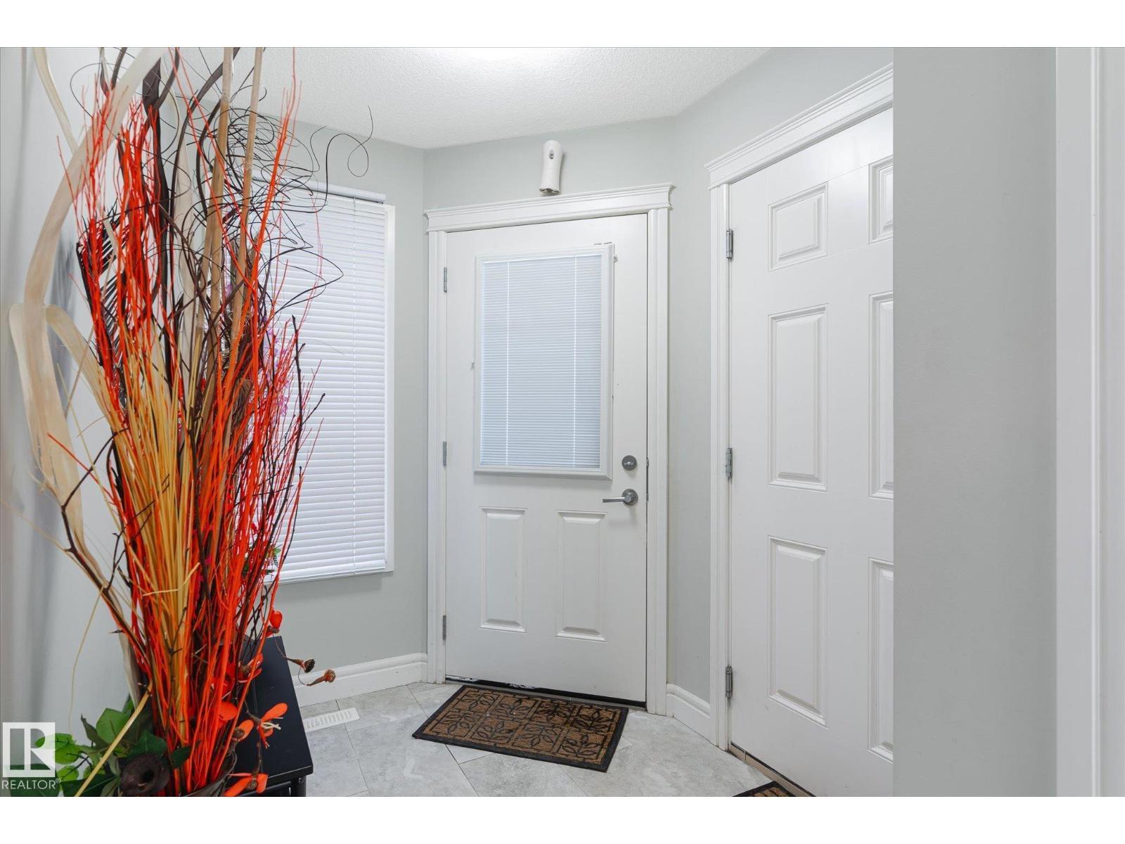 1416 169 St Sw, Edmonton, AB - Indoor Photo Showing Other Room