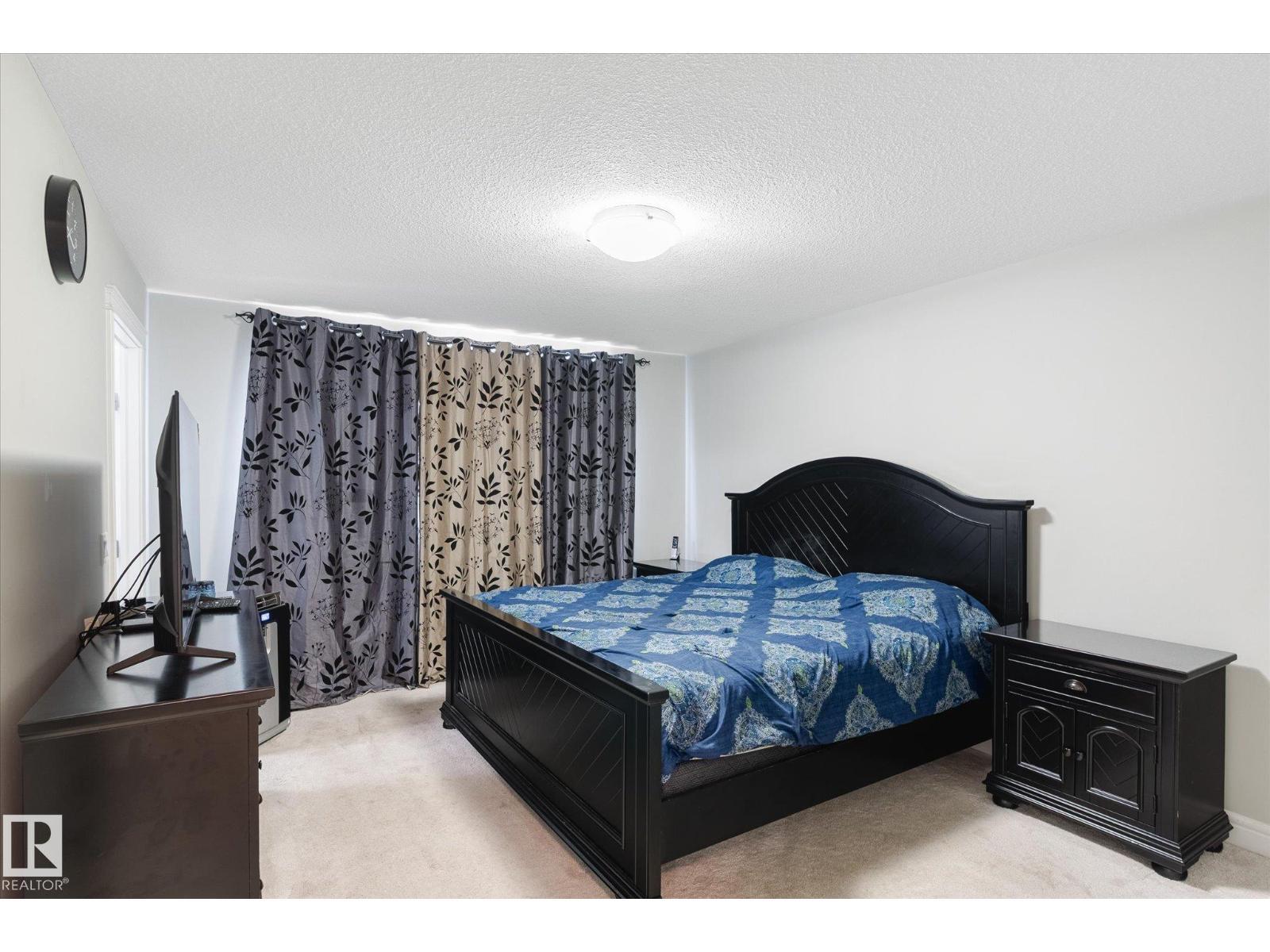 1416 169 St Sw, Edmonton, AB - Indoor Photo Showing Bedroom