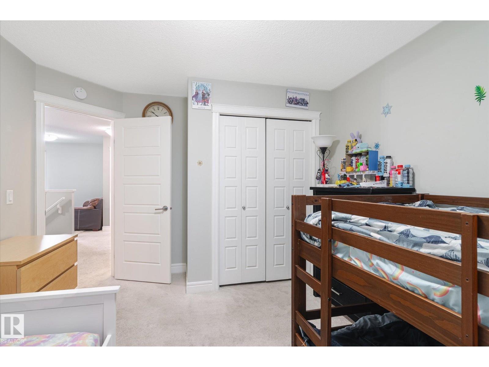 1416 169 St Sw, Edmonton, AB - Indoor