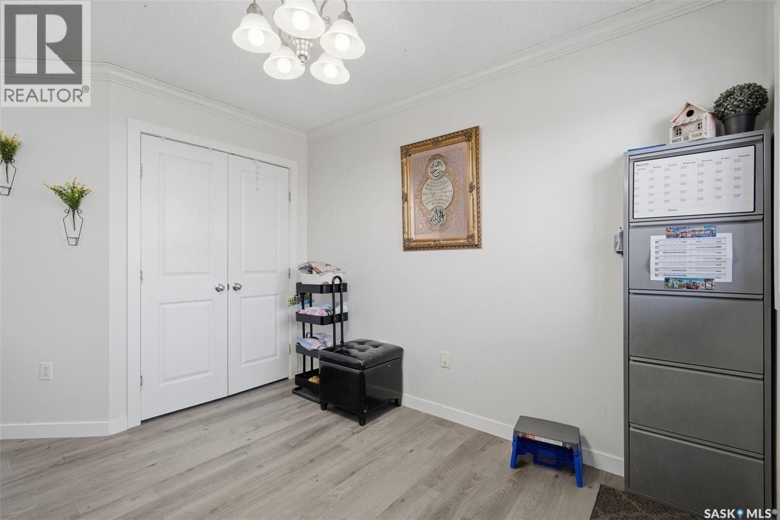 70 235 Rosewood Boulevard E, Saskatoon, SK - Indoor