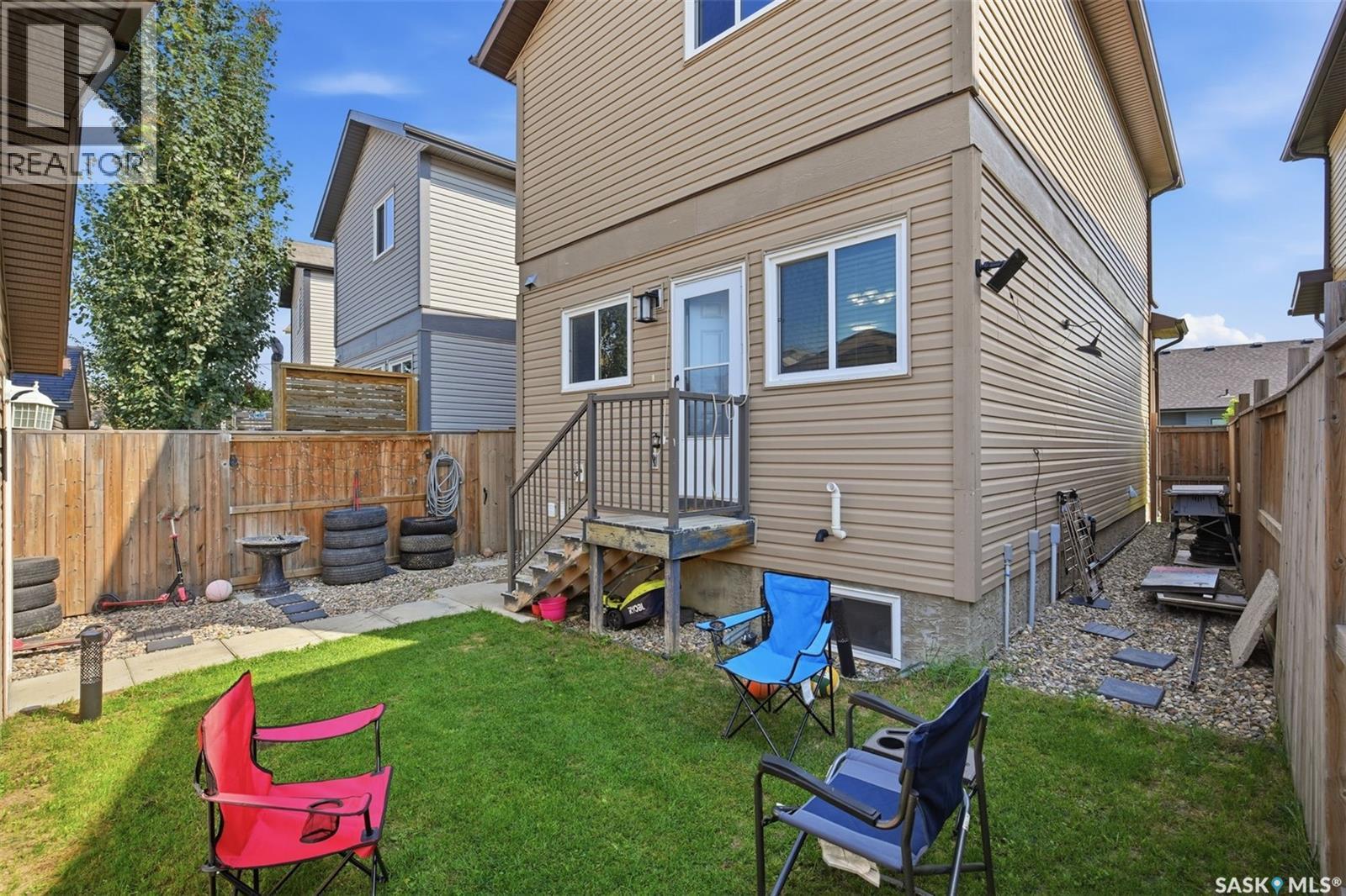 70 235 Rosewood Boulevard E, Saskatoon, SK - Outdoor