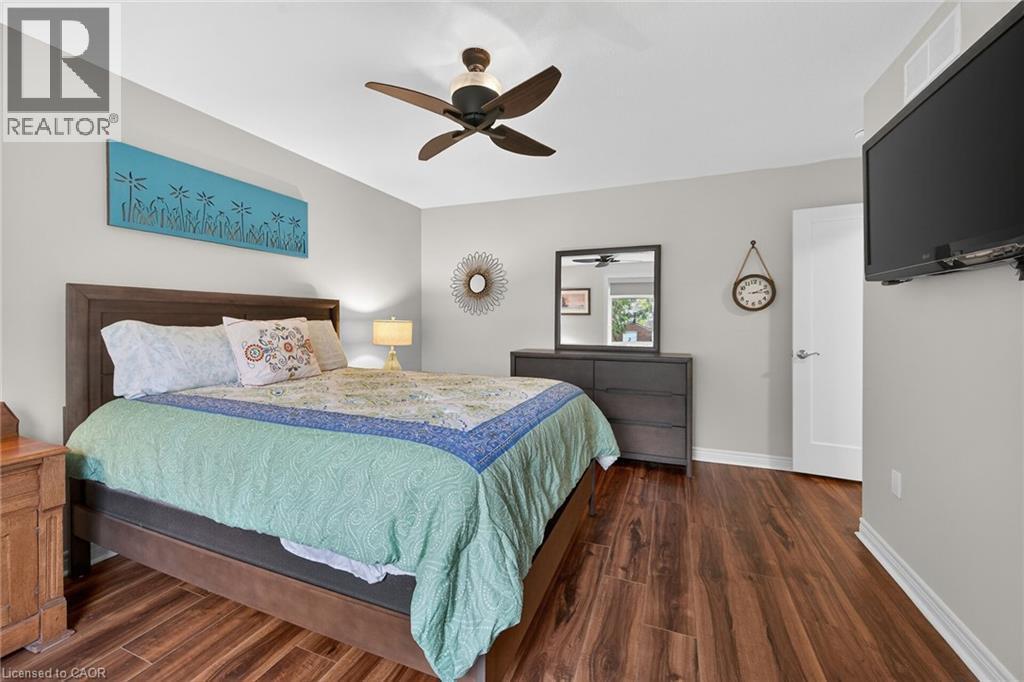 12073 Augustine Road, Wainfleet, ON - Indoor Photo Showing Bedroom