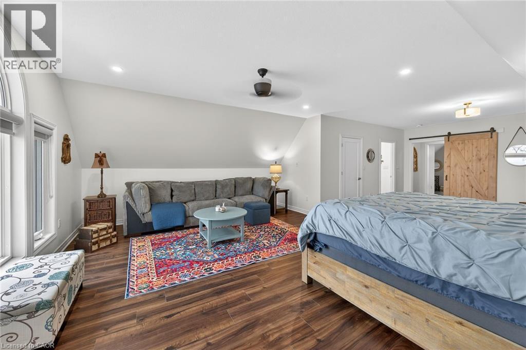 12073 Augustine Road, Wainfleet, ON - Indoor Photo Showing Bedroom