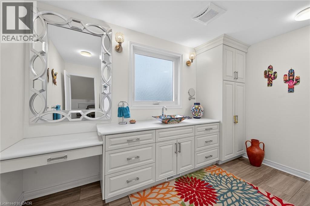 12073 Augustine Road, Wainfleet, ON - Indoor Photo Showing Bathroom