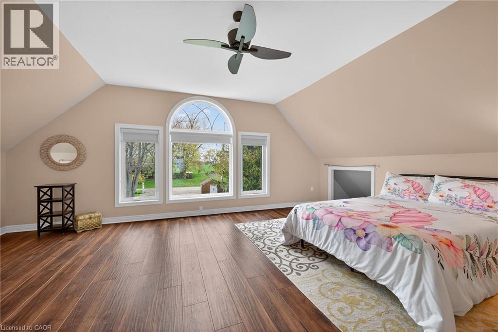 12073 Augustine Road, Wainfleet, ON - Indoor Photo Showing Bedroom