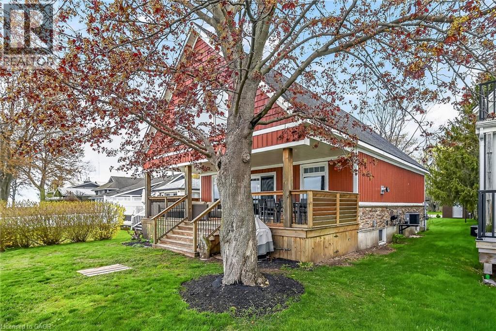 12073 Augustine Road, Wainfleet, ON - Outdoor With Deck Patio Veranda
