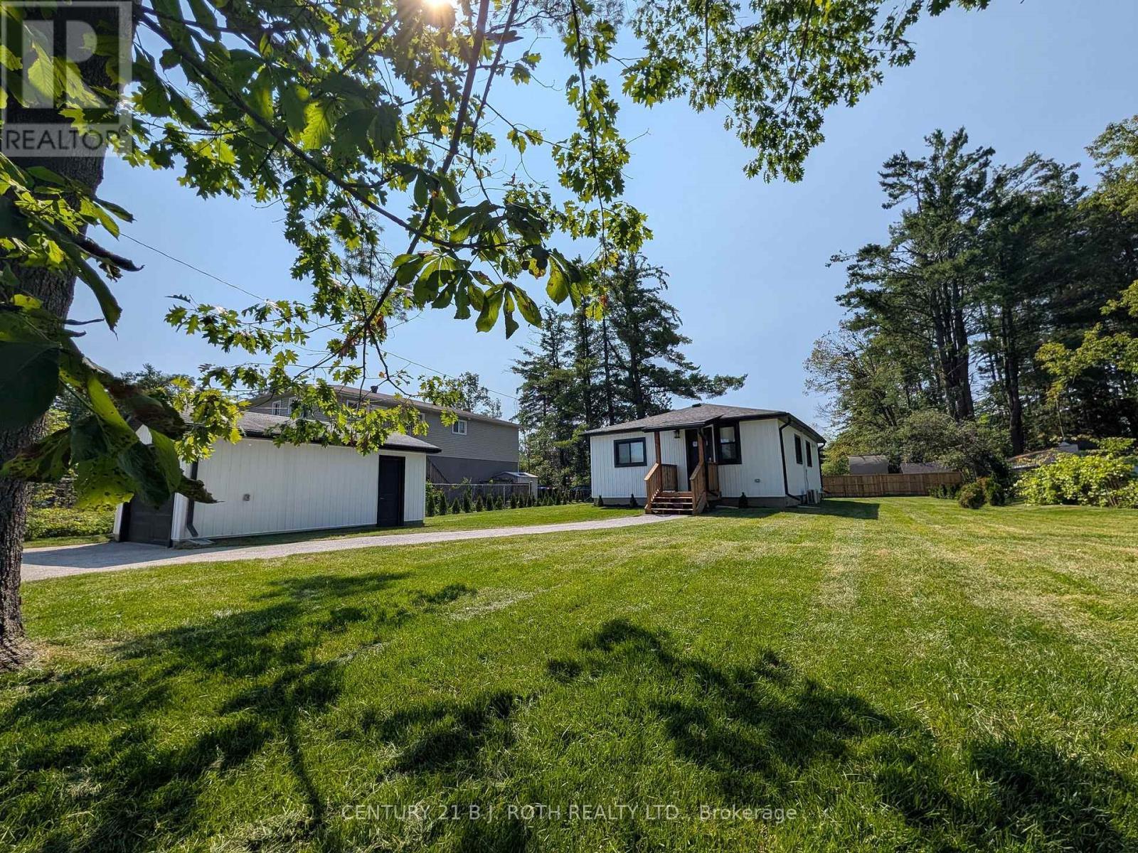 809 9Th Line, Innisfil, ON - Outdoor