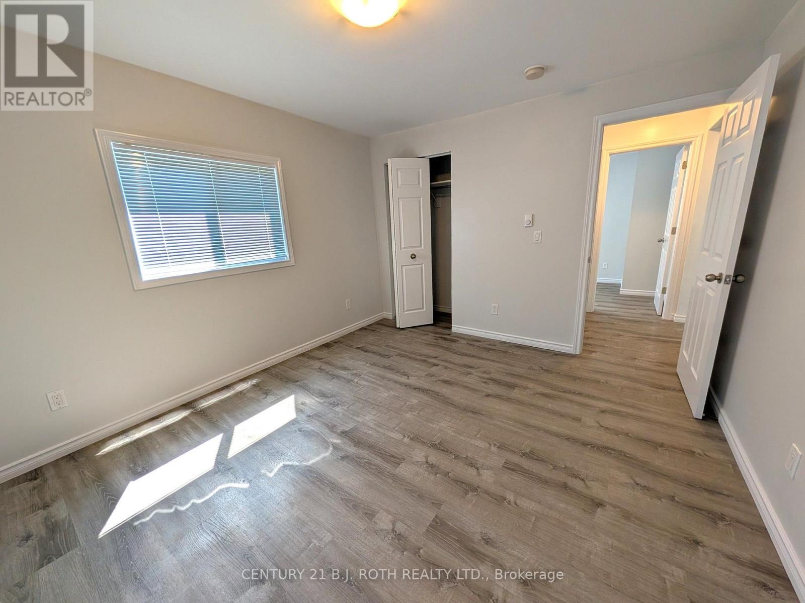 809 9Th Line, Innisfil, ON - Indoor Photo Showing Other Room