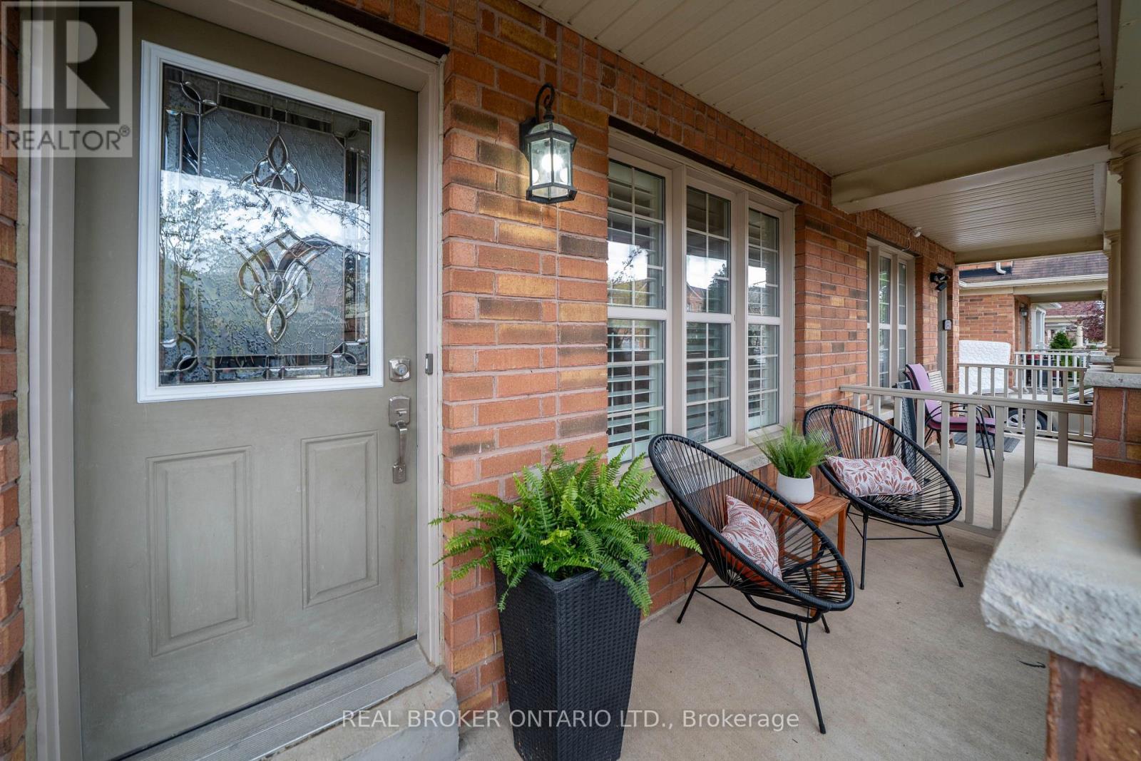 134 Mccready Drive, Milton, ON - Outdoor With Deck Patio Veranda With Exterior