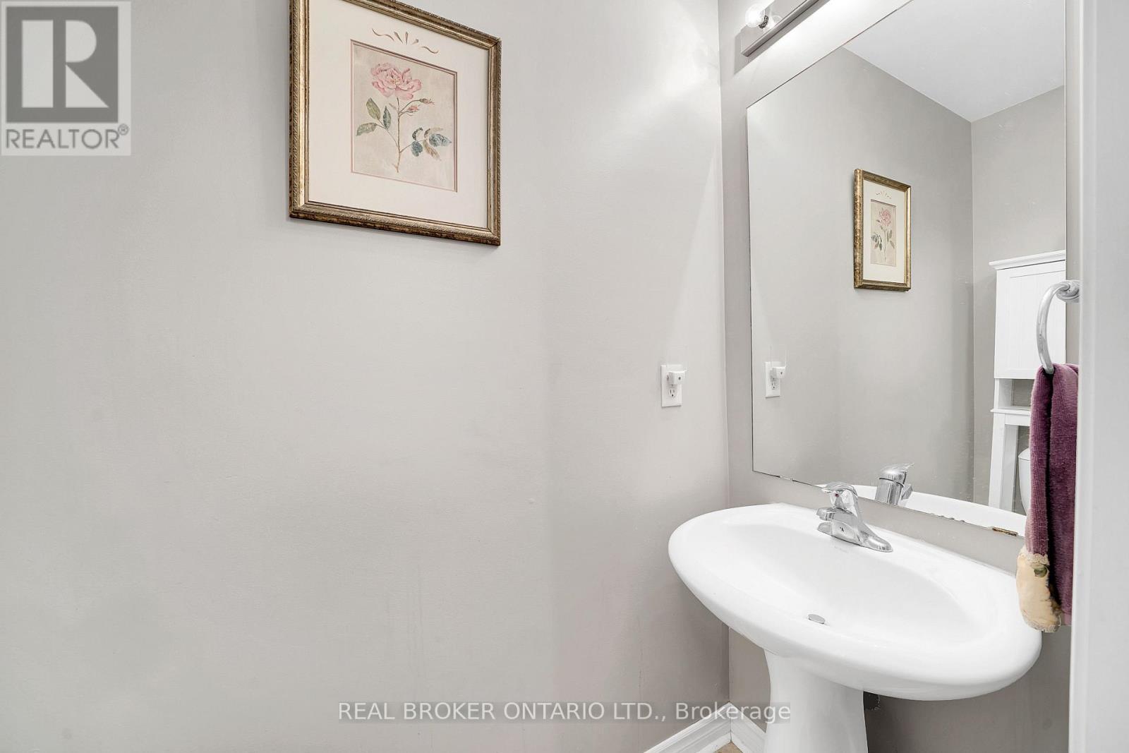 134 Mccready Drive, Milton, ON - Indoor Photo Showing Bathroom