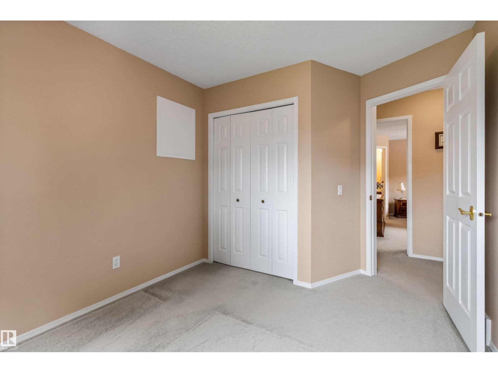 2 Dunvegan Ct, St. Albert, AB