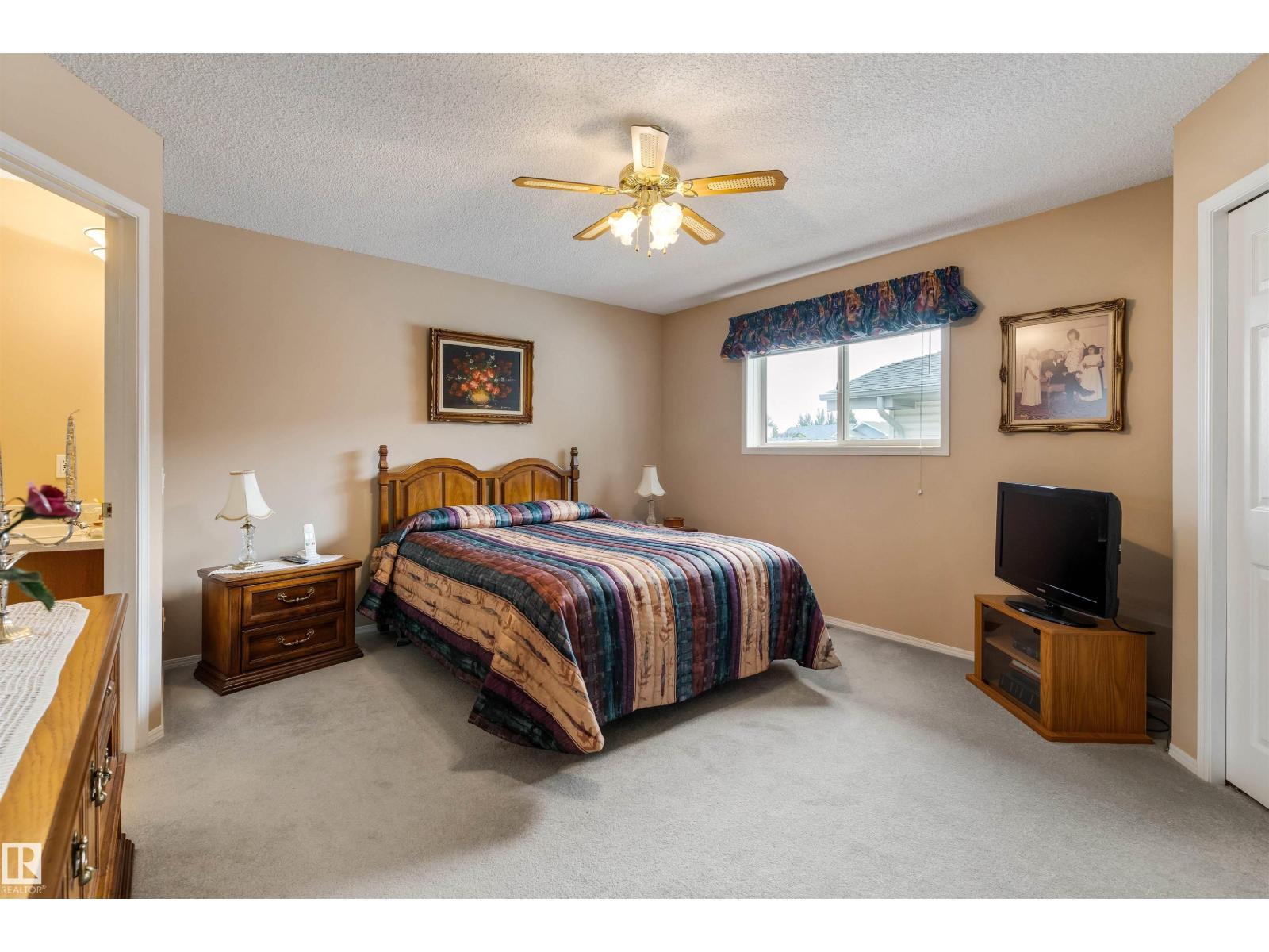 2 Dunvegan Ct, St. Albert, AB