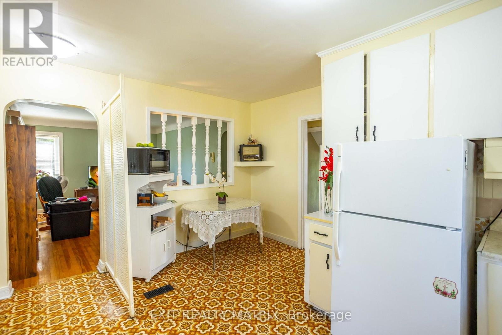 552 Dunbrack Street, Ottawa, ON - Indoor