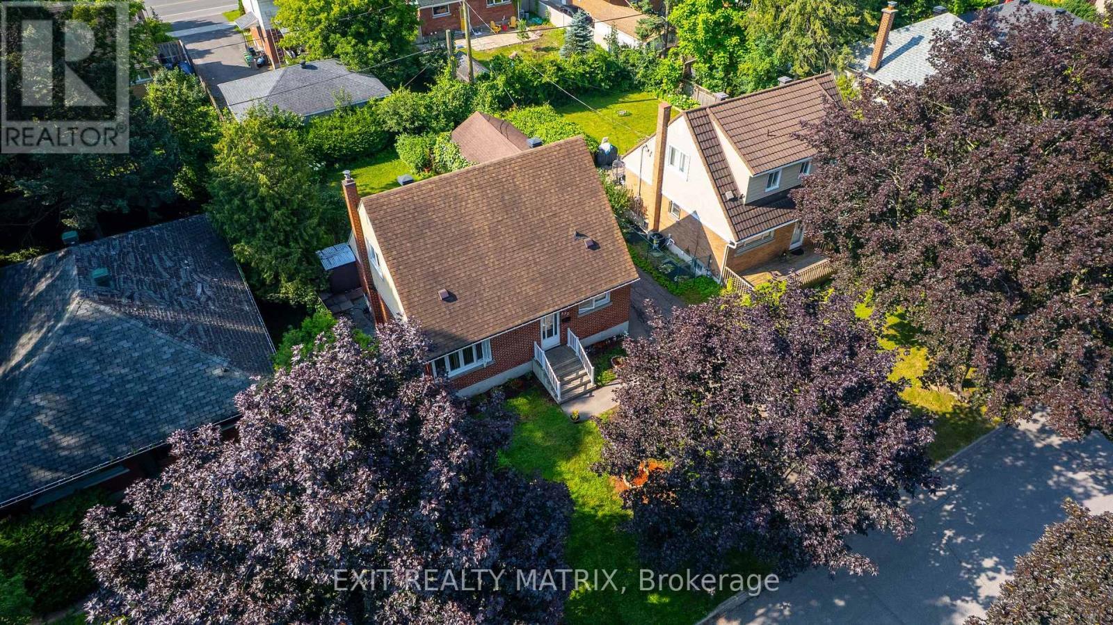 552 Dunbrack Street, Ottawa, ON - Outdoor