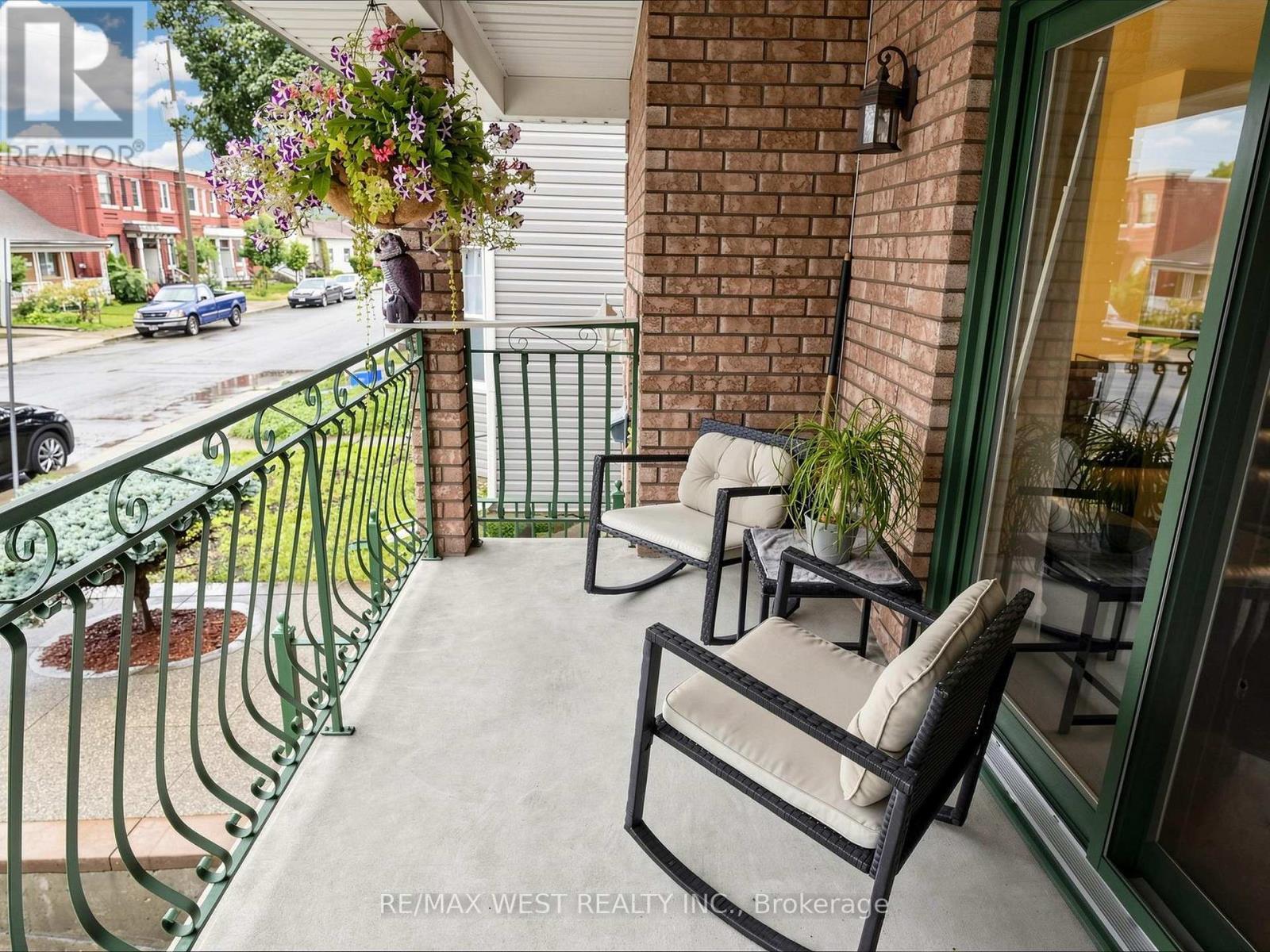 Private Balcony/Terrace - 335 East Avenue N, Hamilton, ON - Outdoor With Exterior