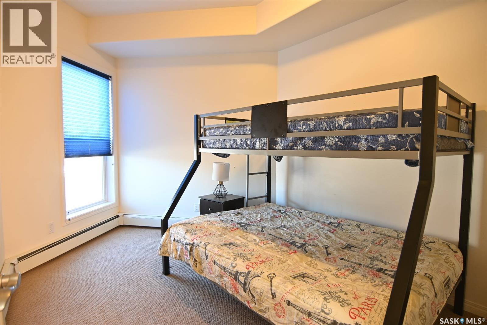 106 110 Armistice Way, Saskatoon, SK - Indoor Photo Showing Bedroom
