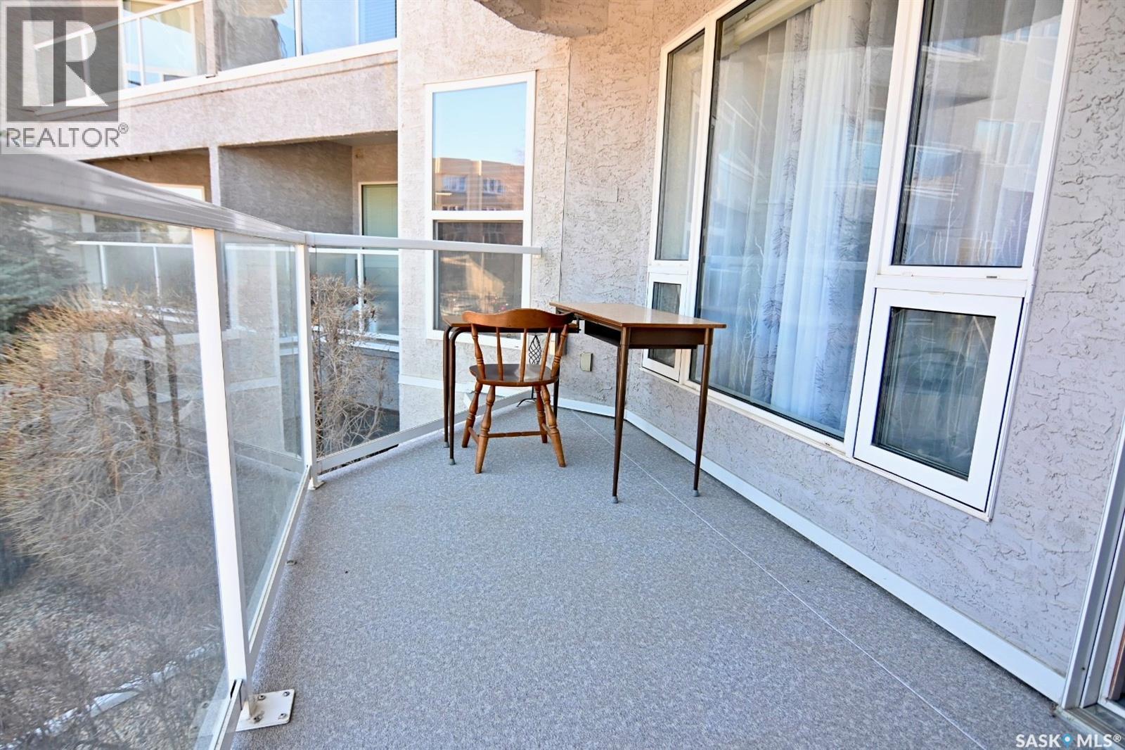 106 110 Armistice Way, Saskatoon, SK - Outdoor With Exterior