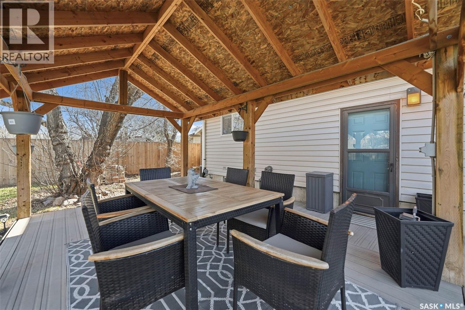 18 Mackie Crescent, Saskatoon, SK - Outdoor With Deck Patio Veranda With Exterior