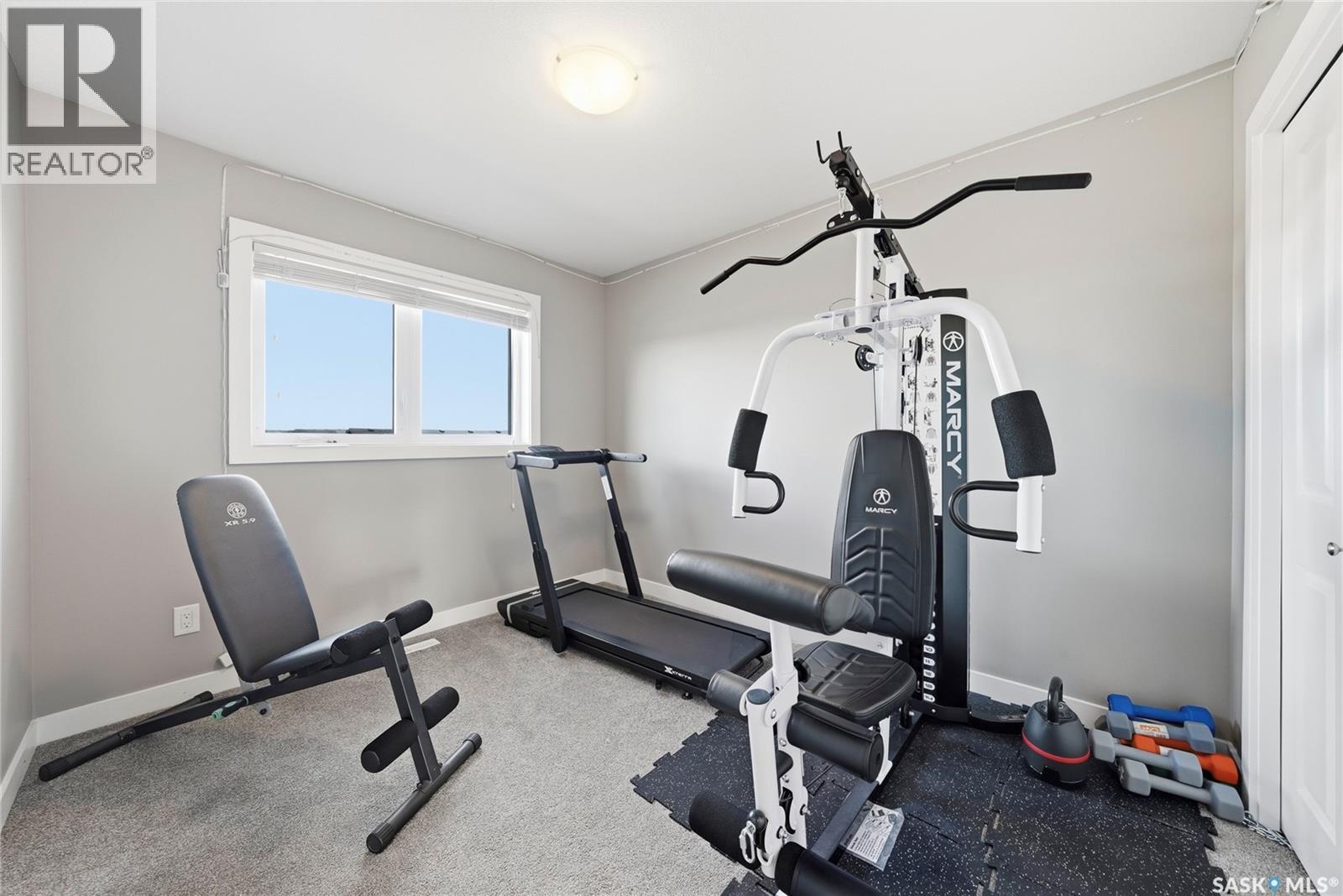 534 Maple Crescent, Warman, SK - Indoor Photo Showing Gym Room