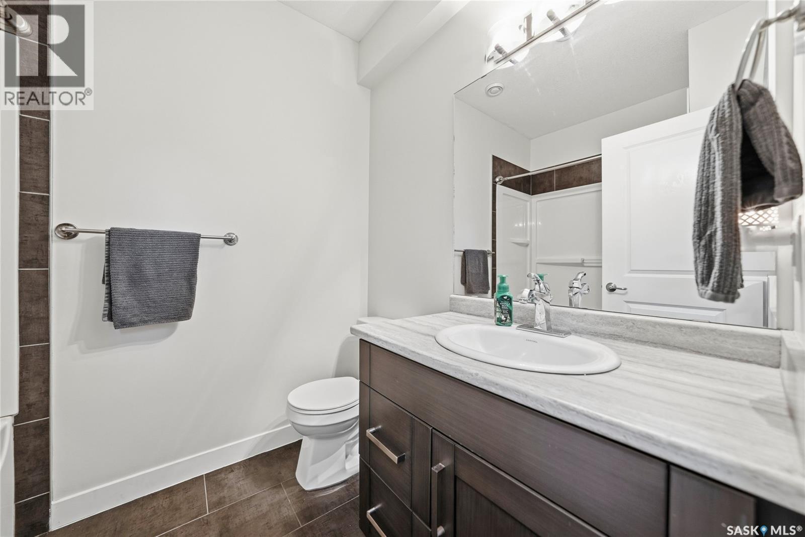 534 Maple Crescent, Warman, SK - Indoor Photo Showing Bathroom