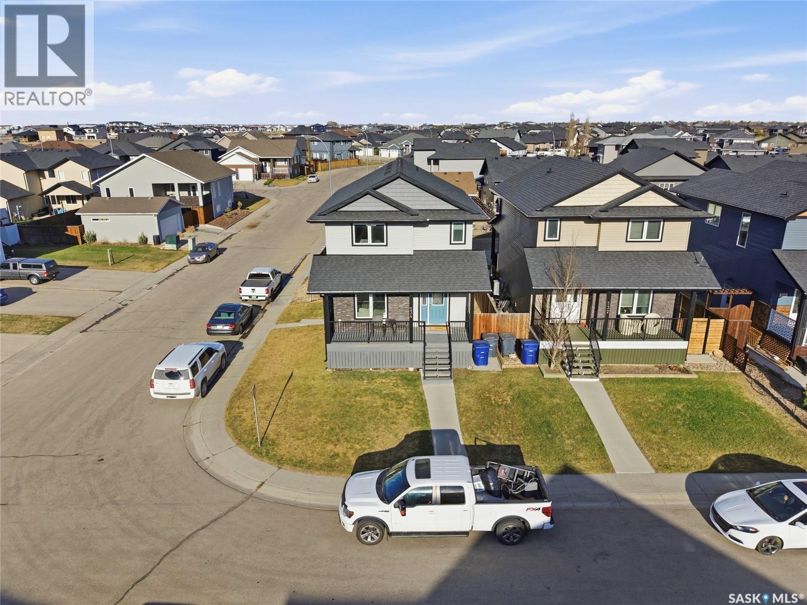 534 Maple Crescent, Warman, SK - Outdoor