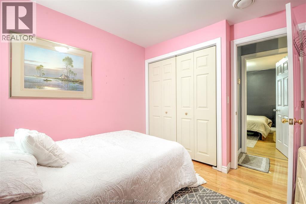 2480 Arthur Road, Windsor, ON - Indoor Photo Showing Bedroom