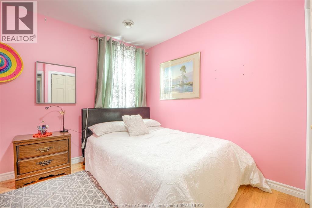 2480 Arthur Road, Windsor, ON - Indoor Photo Showing Bedroom