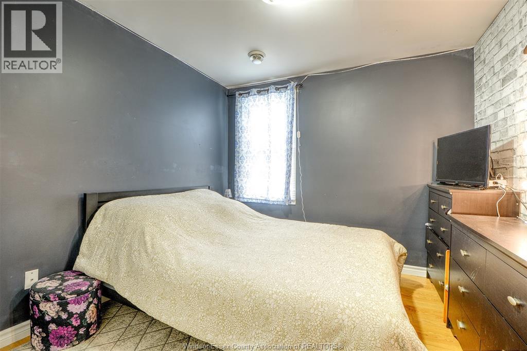 2480 Arthur Road, Windsor, ON - Indoor Photo Showing Bedroom