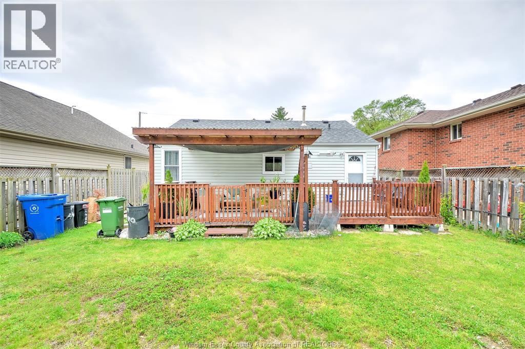 2480 Arthur Road, Windsor, ON - Outdoor With Deck Patio Veranda With Exterior