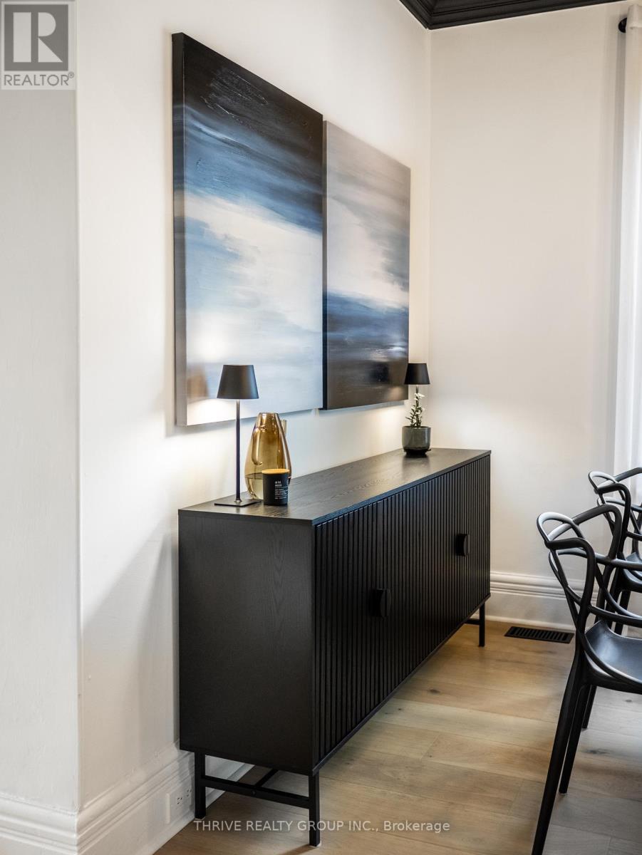 12 Arthur Street, London East (East F), ON - Indoor