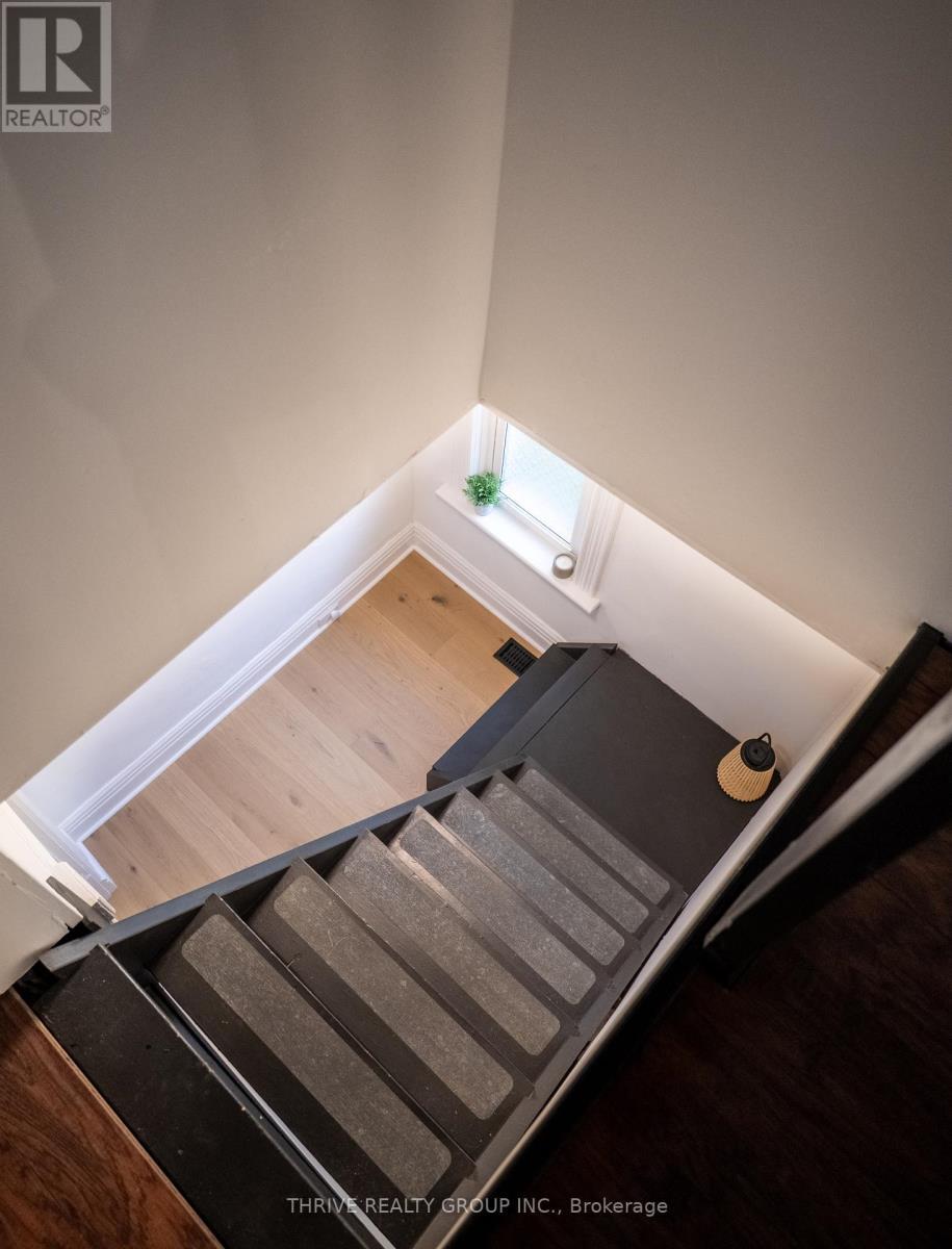 12 Arthur Street, London East (East F), ON - Indoor Photo Showing Other Room