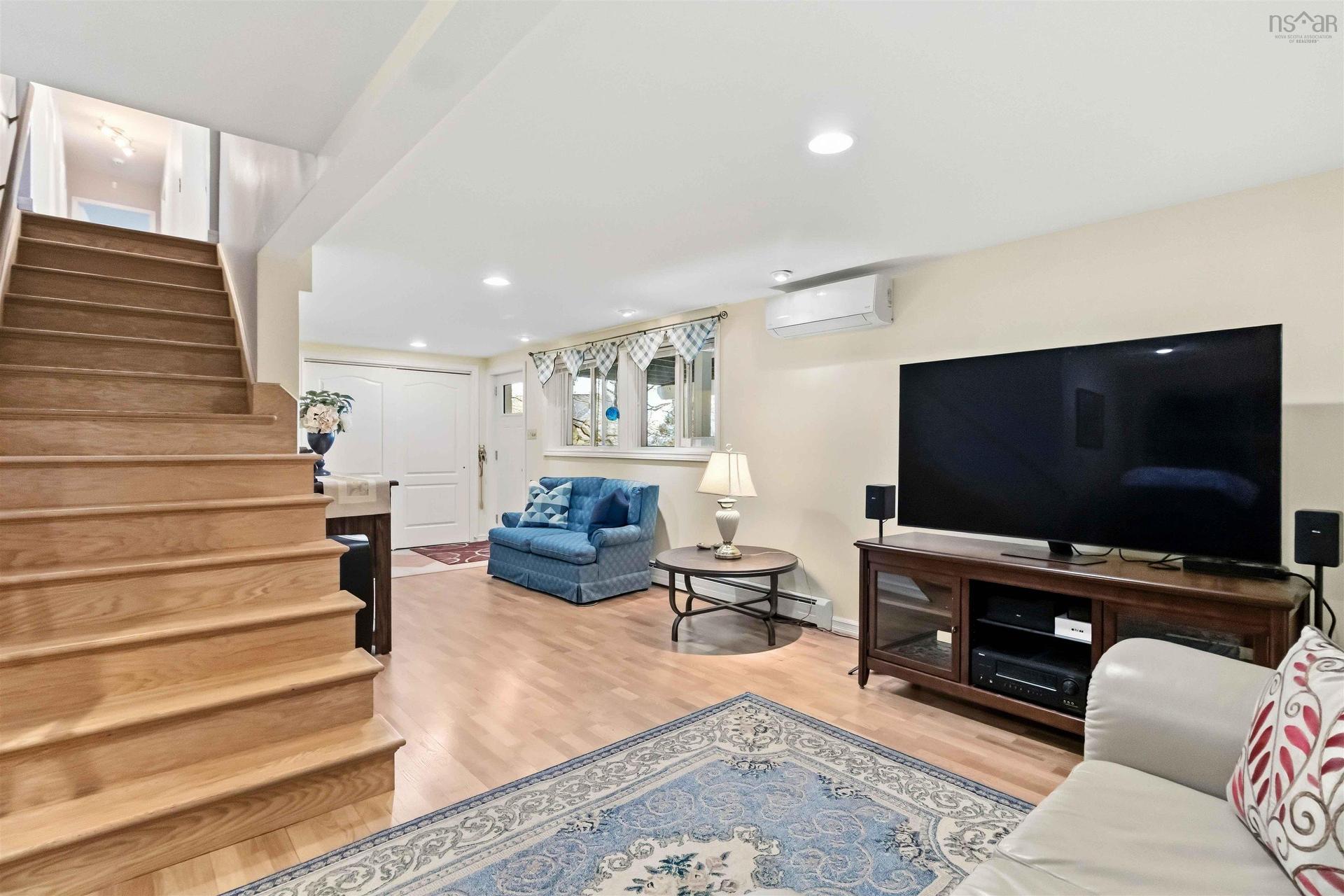 52 Flamingo Drive, Halifax, NS