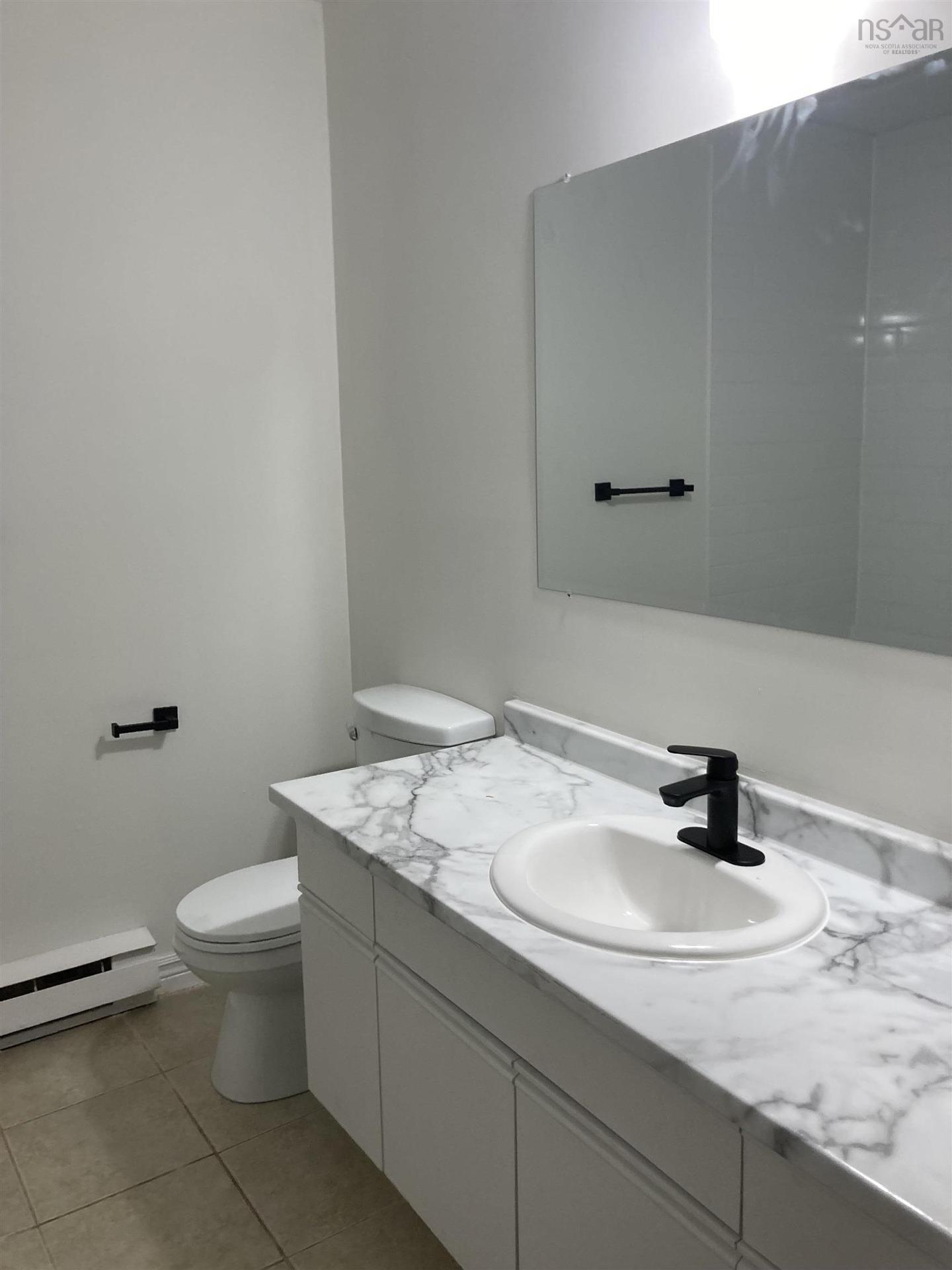 103 15 Langbrae Drive, Halifax, NS