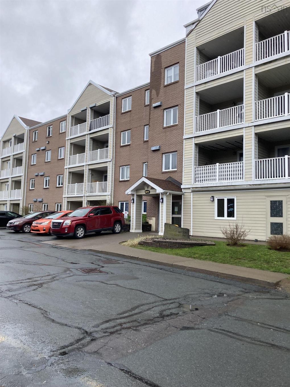 103 15 Langbrae Drive, Halifax, NS