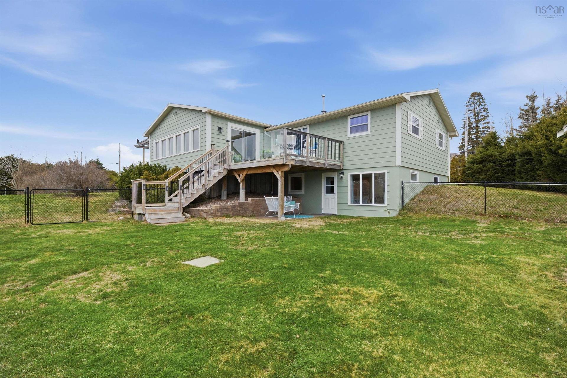 7575 Highway 329, East River Point, NS