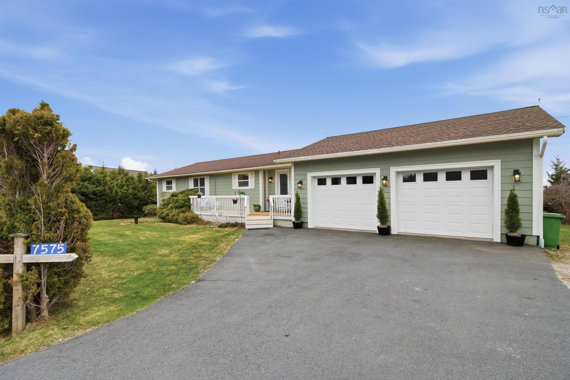 7575 Highway 329, East River Point, NS