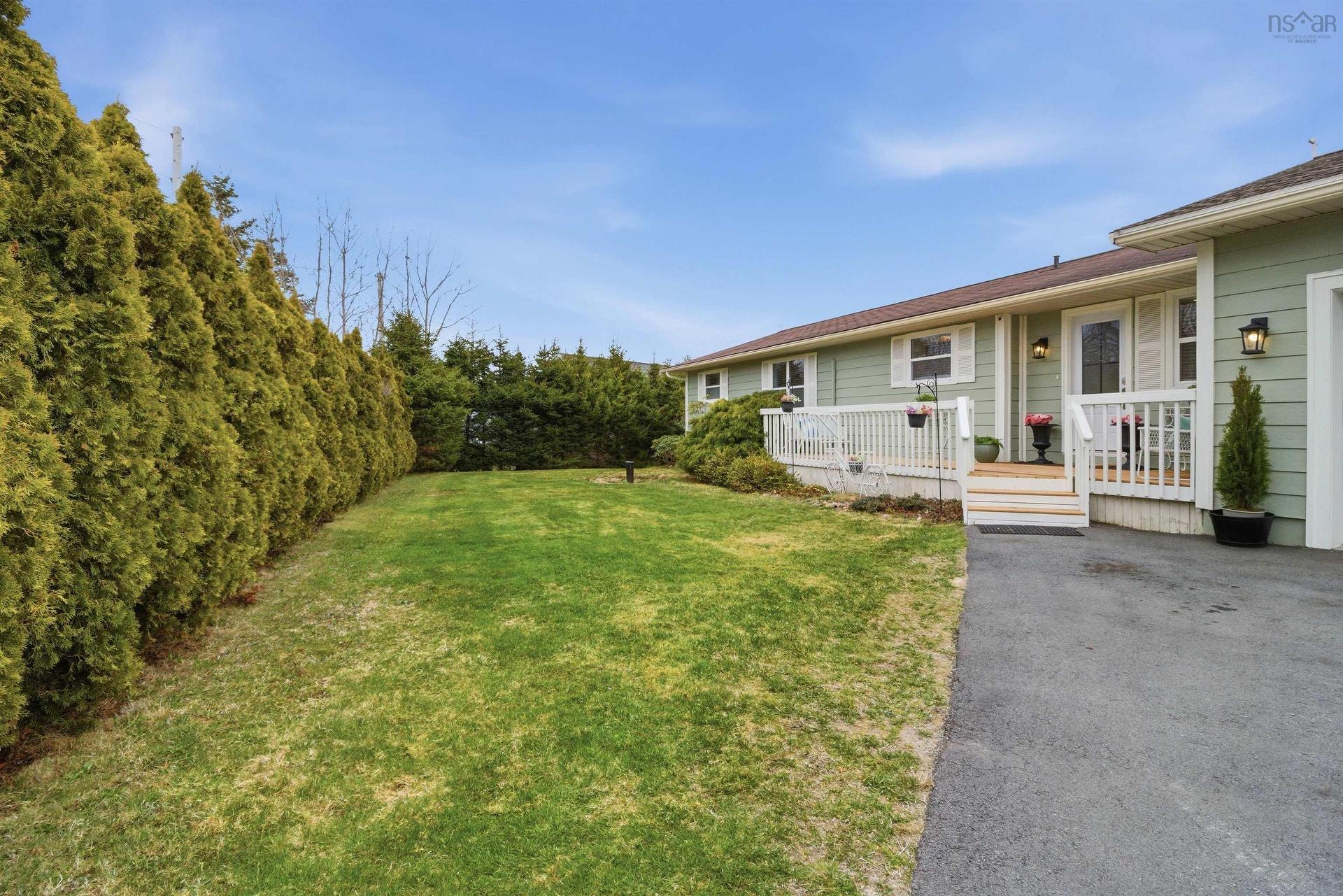 7575 Highway 329, East River Point, NS