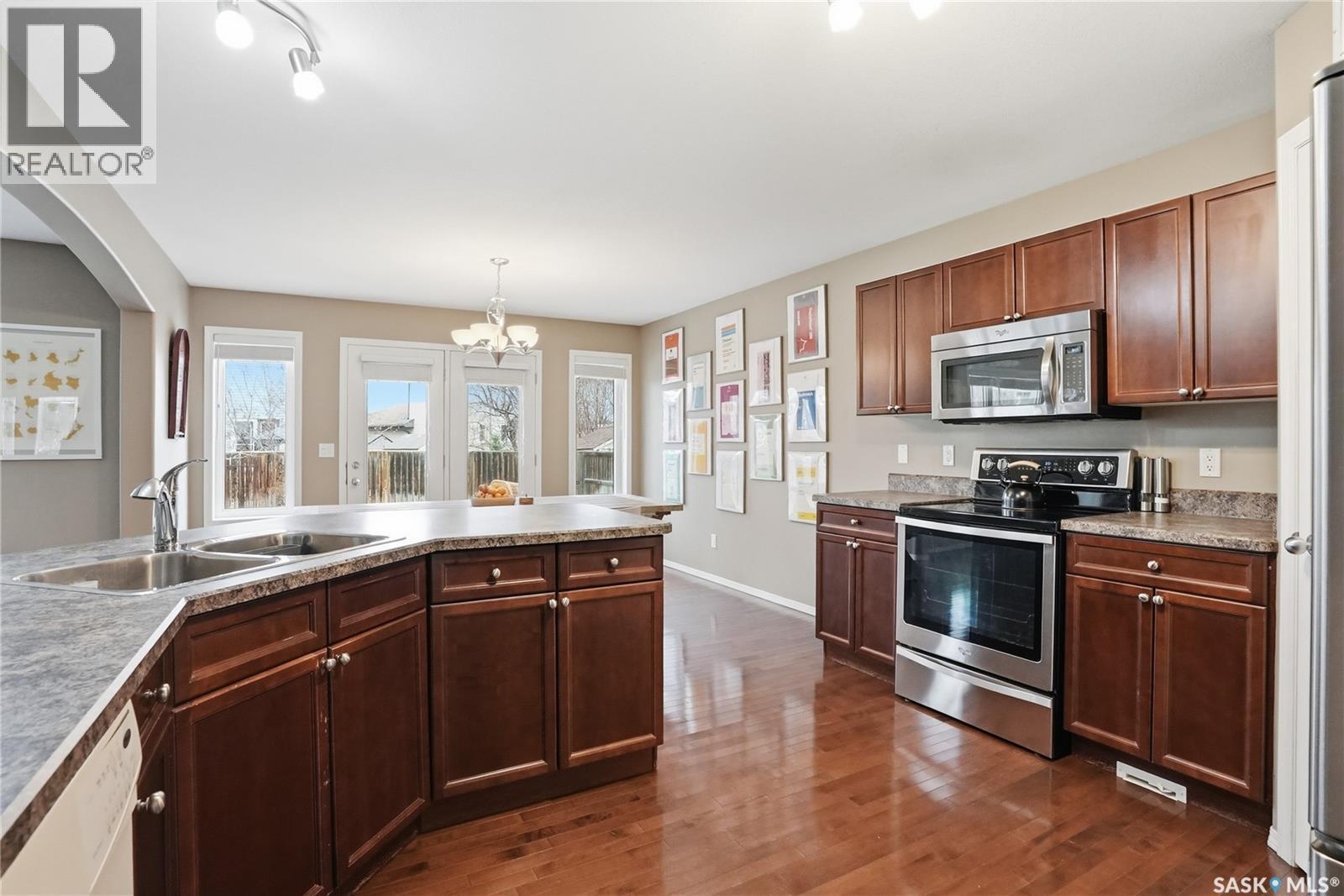 238 Stepney Crescent, Saskatoon, SK