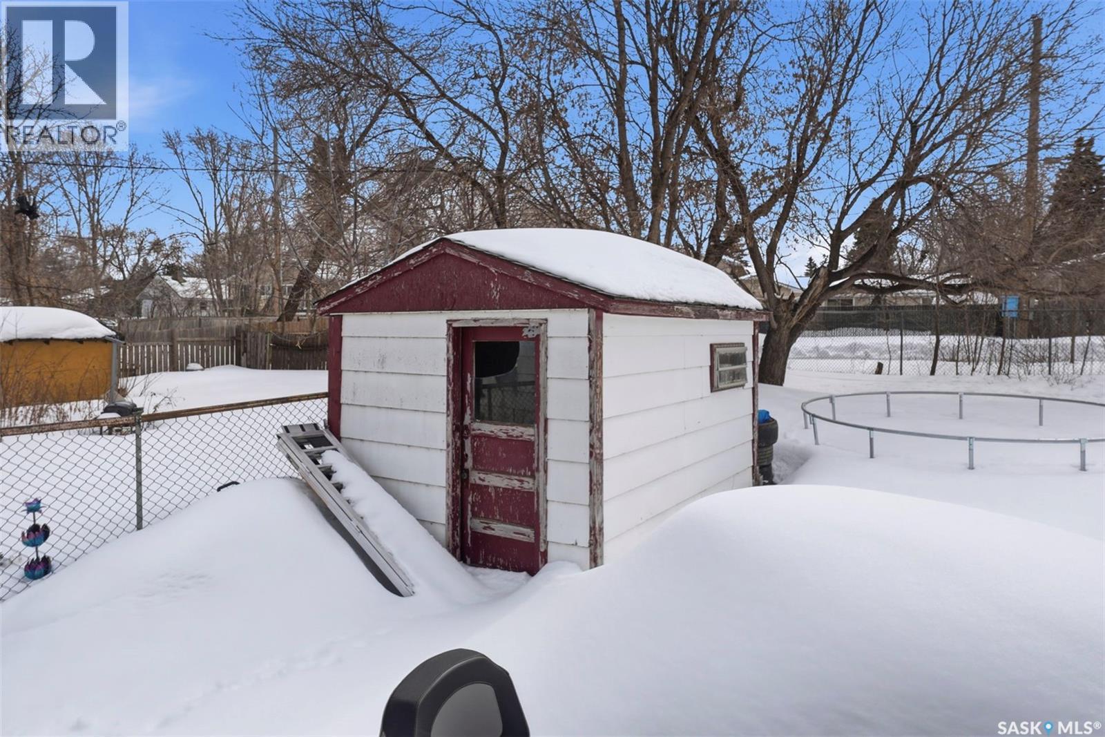 547 5Th Street E, Prince Albert, SK - Outdoor