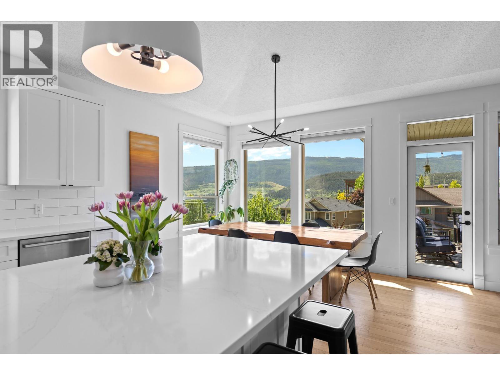 514 Mt. Tanner Place, Coldstream, BC - Indoor Photo Showing Dining Room