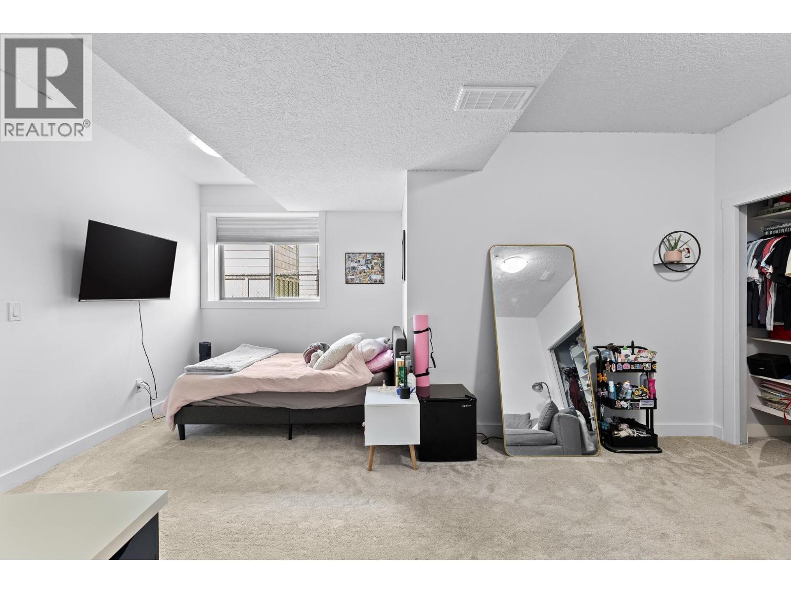 514 Mt. Tanner Place, Coldstream, BC - Indoor