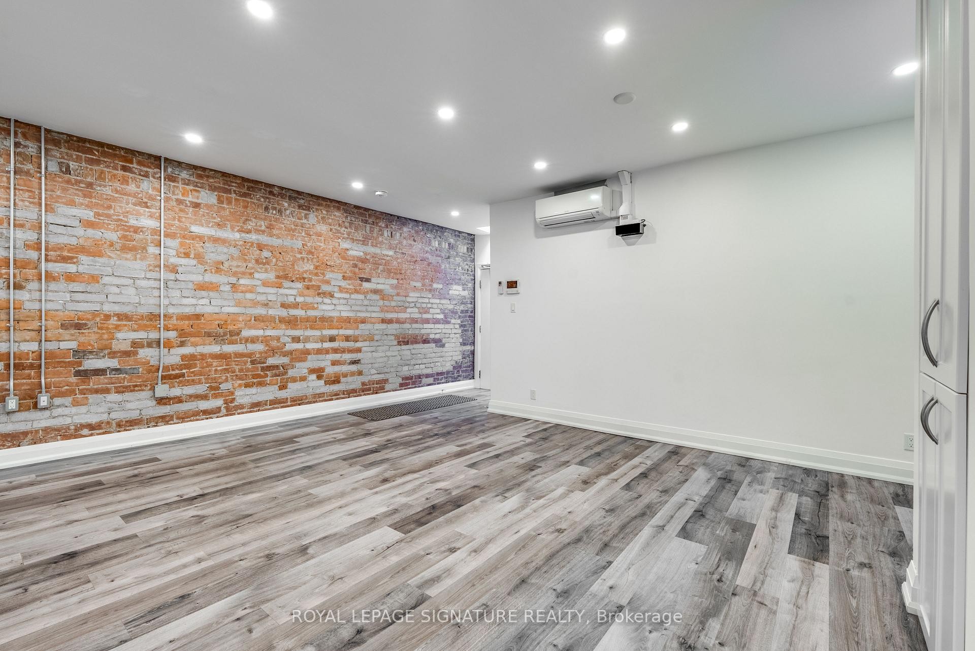 2-421 Danforth Avenue, Toronto, ON