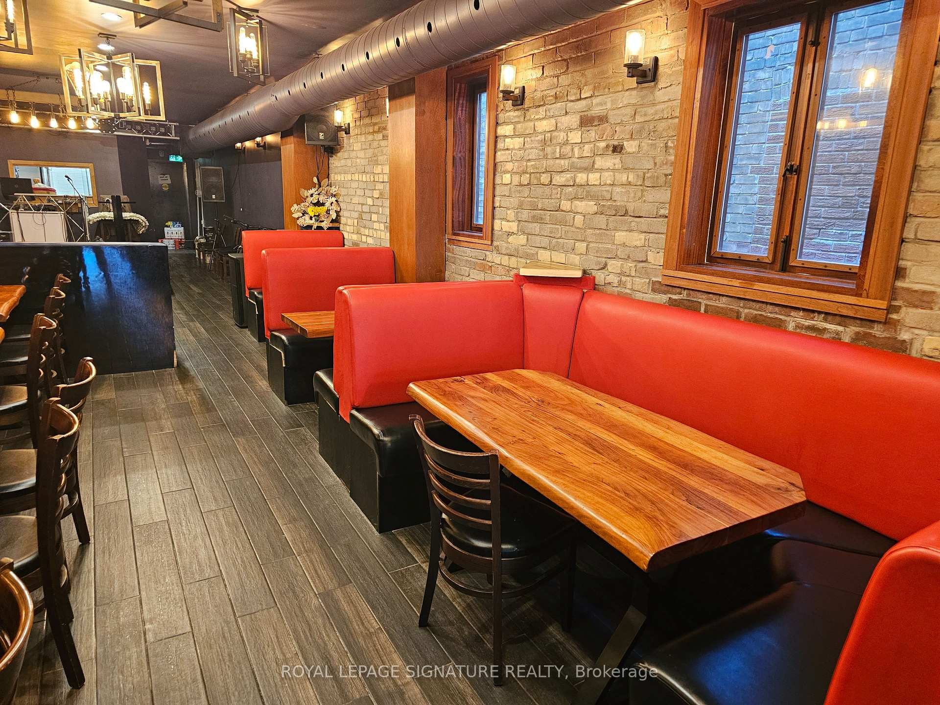 1236 Danforth Avenue, Toronto, ON